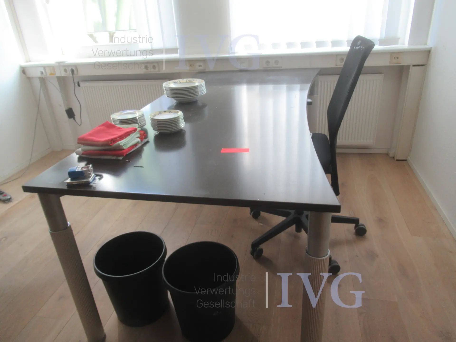 Schreibtisch